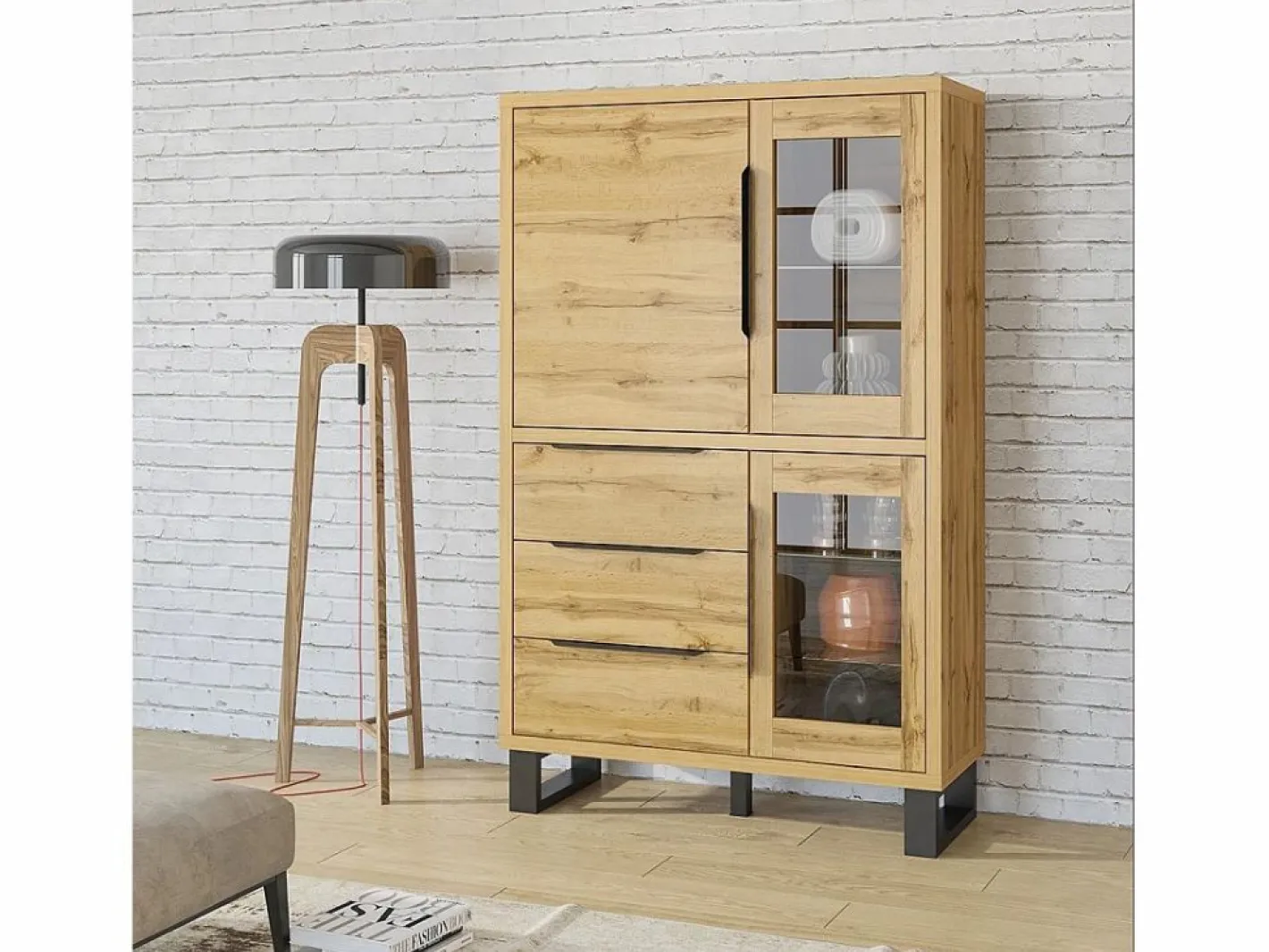 Aparador color roble colección MILO. Acabados en negro. Mueble ideal para su comedor.^Meublorama Discount