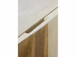 Aparador|Aparador de madera de mango en color patinado con patas de madera