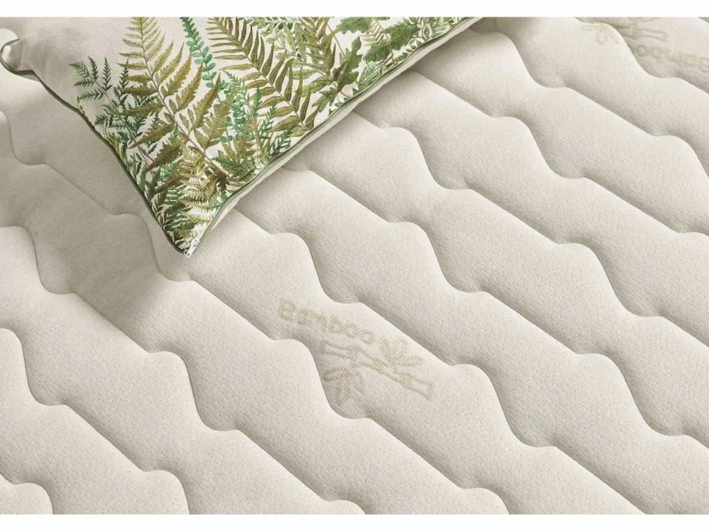 Colchón Bamboo Care 18cm - - 180x200 cm^Moonia Hot