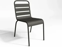 MYLIA Comedor de jardín de metal: Mesa An. 160 cm y 4 sillas apilables Gris antracita Hot