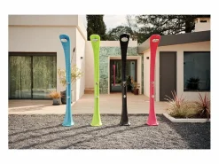 POOLEX Energía Solar|Formidra Cobra 32L 217x30x34cm Ducha Solar Exterior - Enjuagador de Pies - Calefacción Solar - Polietileno Reciclable - Color Azul
