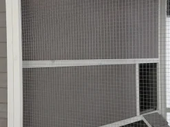 Gallinero de madera con cerca - 10 gallinas - Ancho 266 x Prof. 174 x A. 205 cm - Blanco - FERAS^Vente-unique Online