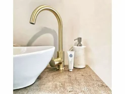 Essebagno Kiwo mezclador para fregadero oro cepillado Dorado Hot