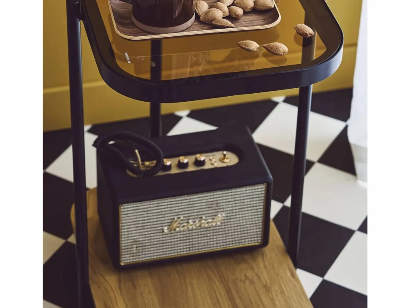 Mesa auxiliar vintage de metal negro con 2 tableros natural^Sweeek Sale