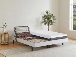 Ysmée Cama Articulada|Salón de jardín de teca: 2 sillones y 2 mesas auxiliares - TULUM de MYLIA