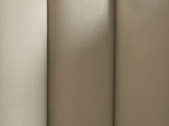 Vente-unique Set de 2 taburetes de bar de terciopelo y metal negro - - PRANILA de Pascal MORABITO Beige Discount