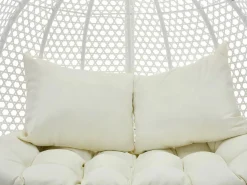 MYLIA Sillón colgante de 2 plazas de ratán trenzado y cojín beige - VAHINA de Blanco