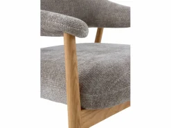 Sillón de madera de roble tapizado en Topo Outlet
