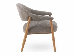 Sillón de madera de roble tapizado en Topo Outlet