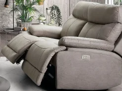 Sofá reclinable eléctrico de microfibra Ducka-Color Marrón-Sistema Eléctrico-Número de plazas 3 plazas^Les Tendances Outlet