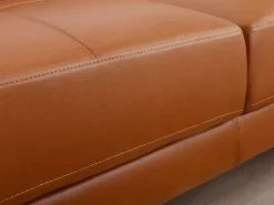 LINEA SOFA Todos Los Sofás|Sofá Vintage|Sofá rinconera piel caramelo ángulo izquierdo EXCELSIOR II